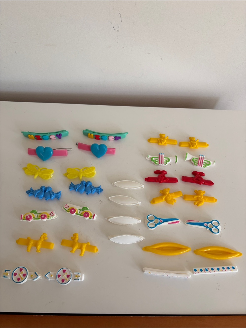 Vintage Kids Assorted Hair Barrettes